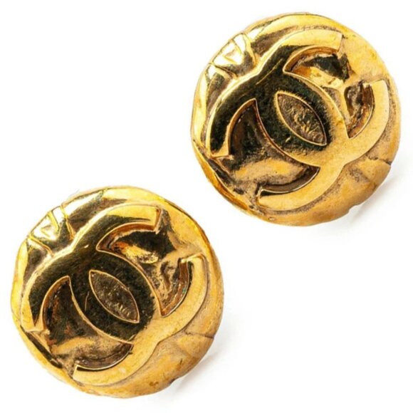 CHANEL CC Logos Round Clip-On Earrings Gold Tone 97P Auth #4746 - Picture 1 of 4